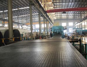 鋼絲繩芯阻燃輸送帶生產線